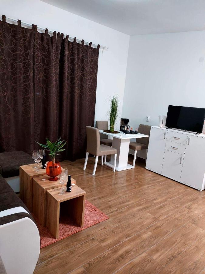 Filigran Aparthotel Palic Ngoại thất bức ảnh