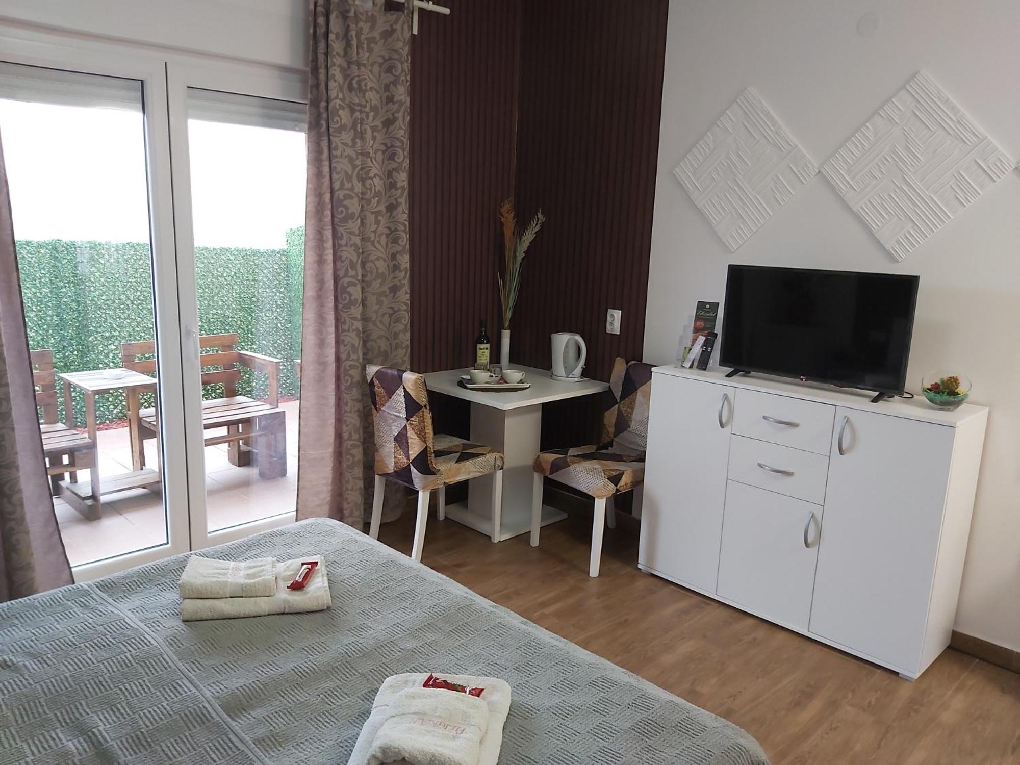 Filigran Aparthotel Palic Phòng bức ảnh